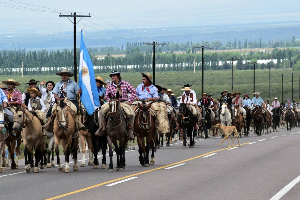 Cabalgata al Cristo Rey Tgto