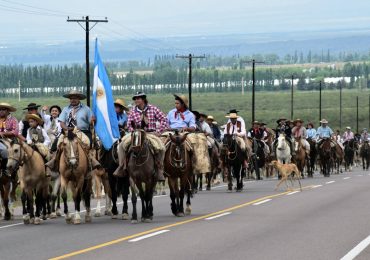 Cabalgata al Cristo Rey Tgto