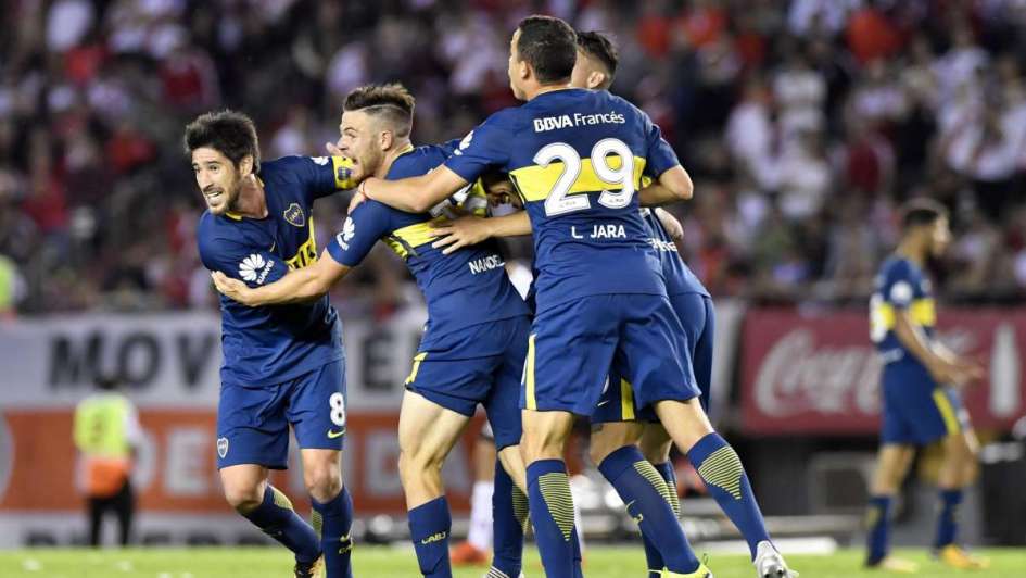 Boca le Gano a River en el Monumental