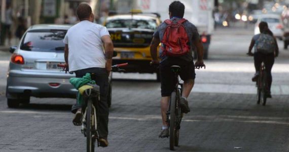 Ley de tránsito: se multará a ciclistas