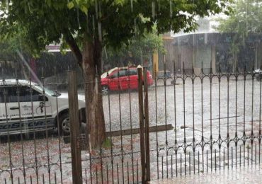 familias evacuadas luego de la tormenta de este jueves