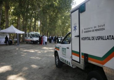 Pulmón de estacionamiento y puesto sanitario instalado en Uspallata.