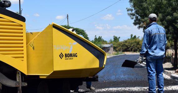 Trabajos de pavimentación en Tupungato