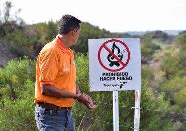 Colocación de cartelería DFC Tgto