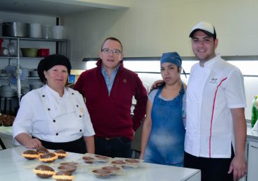 Elaboración de huevos de pascua Tgto