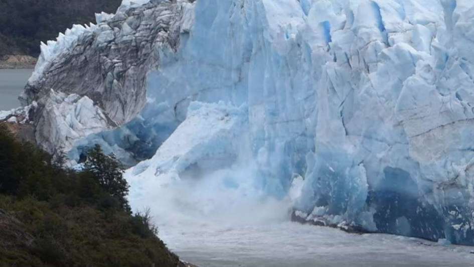 Se rompió el puente de hielo del glaciar Perito Moreno en la noche y sin público