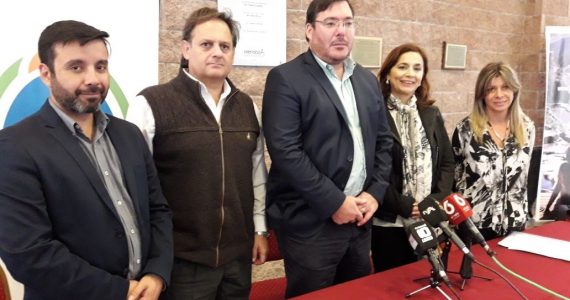 conferencia de prensa realizada en San Rafael con el fin de explicar el alcance del Decreto 432/18