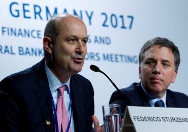 Dujovne y Sturzenegger