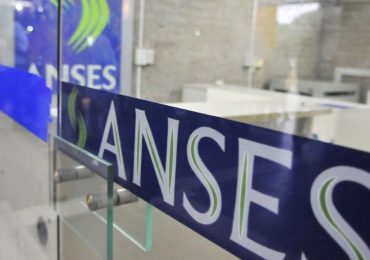 Se busca limitar la cantidad de personas que reciban la ayuda económica del Estado en los próximos años.