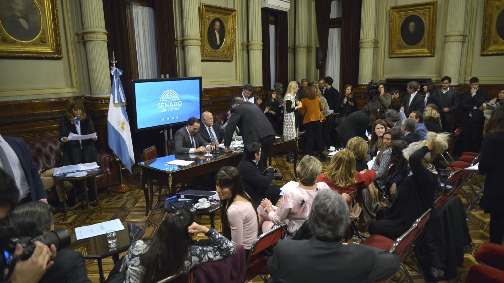 exposiciones en las comisiones del Senado