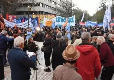 Cientos de mendocinos rechazaron que las Fuerzas Armadas actúen en seguridad interna