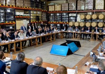 macri en mendoza conferencia