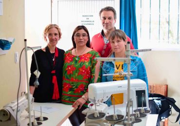 Entrega de Máquinas de Coser Tgto2