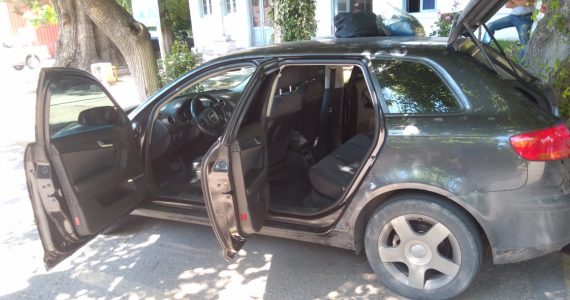 El Audi A3 que utilizaban los maleantes.