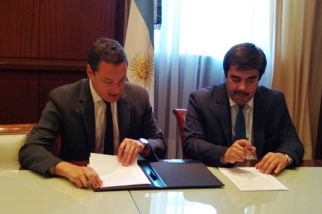Alejandro Donati y Leandro Cuccioli, titulares de ATM y AFIP firmaron una resolución que unifica el cobro del Monotributo
