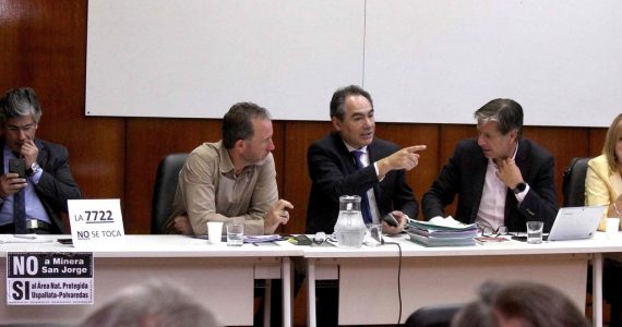 Ernesto Mancinelli, Jorge Teves y Marcelo Rubio, presidentes de las comisiones que estudian cambios en la minería.