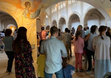 Cristo Orante Monasterio