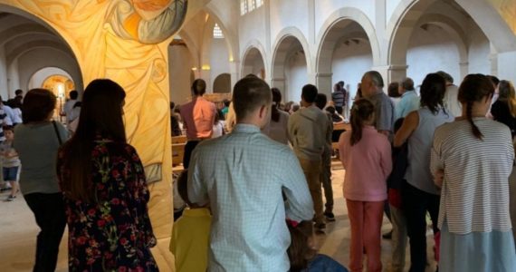 Cristo Orante Monasterio