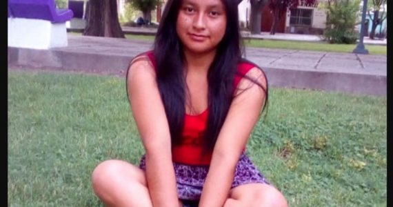 Anabel Mamani Reyna tiene 17 años y fue vista por última vez el domingo pasado en un parque de diversiones.