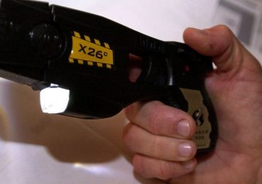 Pistola Eléctrica para la Policía de Mendoza