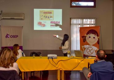 El objetivo de la actividad fue brindar información de los aspectos clínicos de la enfermedad, diagnóstico, tratamiento y seguimiento de los pacientes.