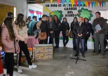 Ubicado en el barrio El Esfuerzo, brinda servicio a 71 niños de 45 días a tres años. Además, funcionan otros servicios educativos para niños y jóvenes.