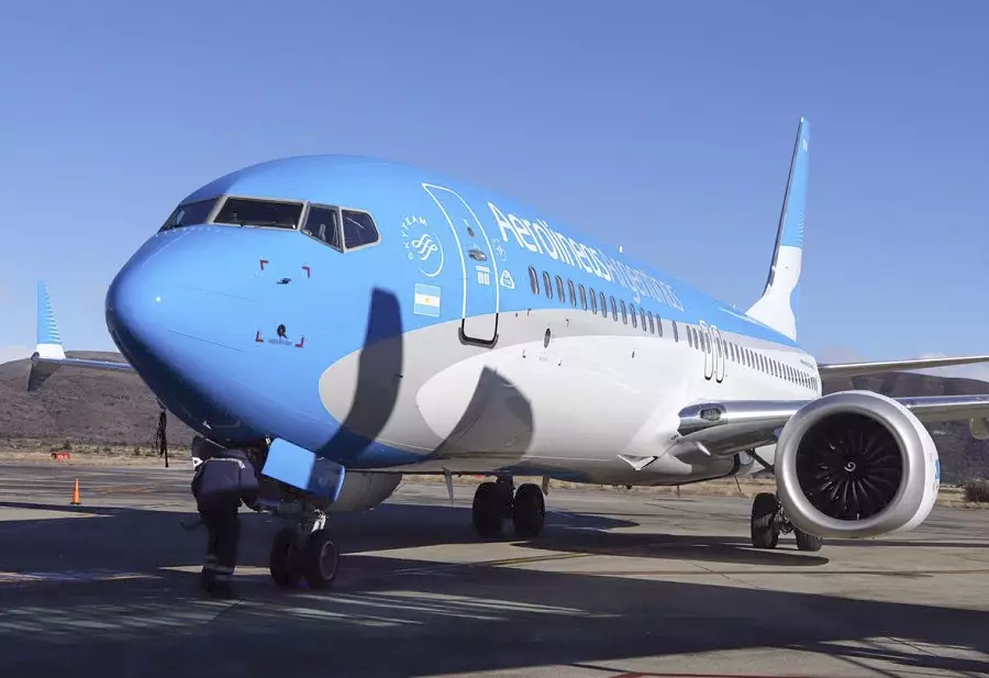 Aerolíneas vendió 65.000 pasajes en 18 horas